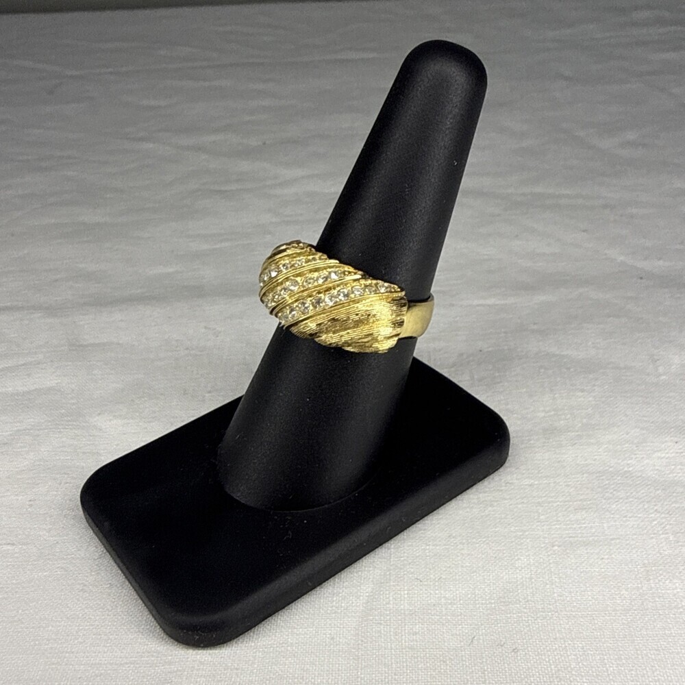 Christian Dior Gold Tone Rhinestone Textured Ring Size 7 - Picture 2 of 6